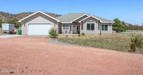 $799,000 - 4Br/3Ba -  for Sale in Flagstaff