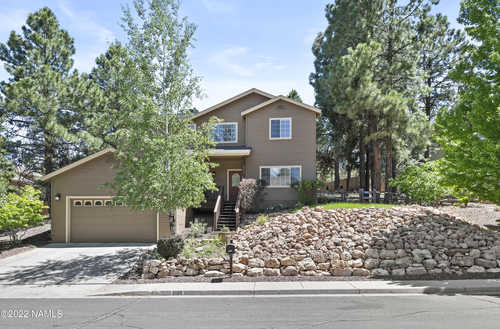 $800,000 - 4Br/3Ba -  for Sale in Flagstaff