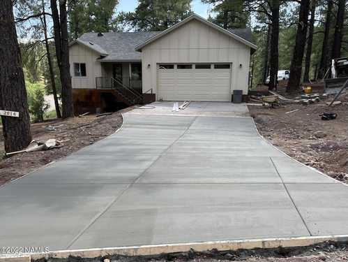 $695,000 - 3Br/2Ba -  for Sale in Flagstaff