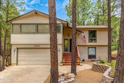 $735,000 - 4Br/2Ba -  for Sale in Flagstaff