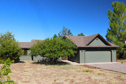 $675,000 - 4Br/2Ba -  for Sale in Flagstaff