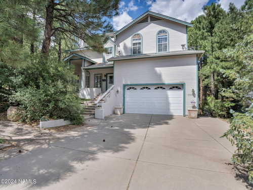 $900,000 - 4Br/Ba -  for Sale in Flagstaff