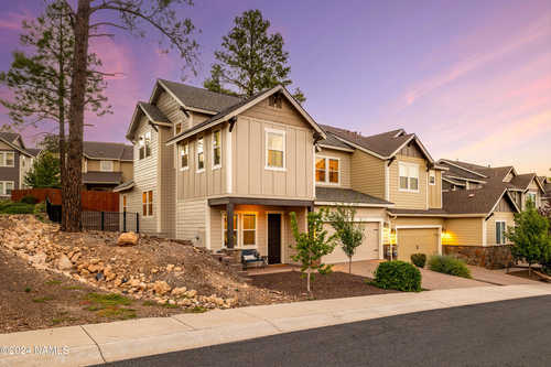 $719,999 - 3Br/Ba -  for Sale in Pinnacle Pines, Flagstaff