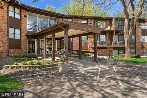 $89,900 - 1Br/1Ba -  for Sale in Co-op Oakridge Manor Homeowner, Minnetonka