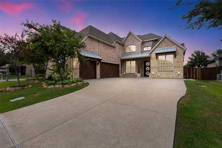 $1,049,999 - 5Br/4Ba -  for Sale in Stonebrook Crossing, Frisco