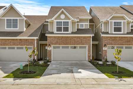 $409,818 - 3Br/3Ba -  for Sale in Woodbridge Townhomes Tr A-4 Ph 3, Wylie