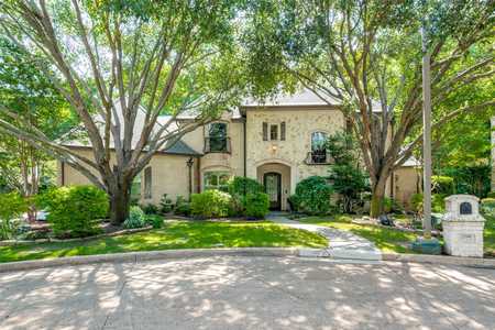 $1,500,000 - 5Br/4Ba -  for Sale in Village Creek #04, Mckinney