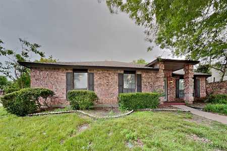 $429,000 - 4Br/2Ba -  for Sale in Seville Add Of The Highlands Ph I, Mckinney