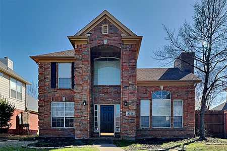 $500,000 - 3Br/3Ba -  for Sale in Spring Bend, Plano