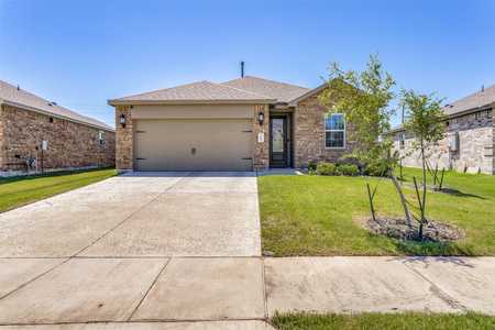 $349,999 - 3Br/2Ba -  for Sale in Shadowbend Ph 2, Anna