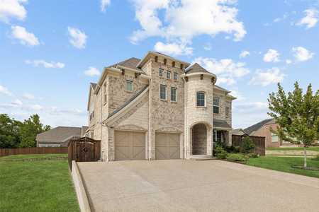 $964,900 - 4Br/3Ba -  for Sale in Heritage Ridge Estates, Plano