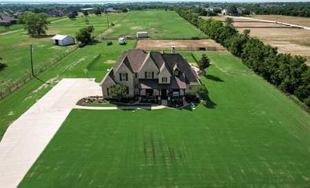 $1,975,000 - 4Br/5Ba -  for Sale in Hudgins Add, Heath