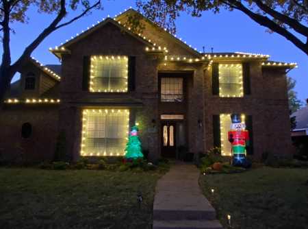 $709,000 - 4Br/4Ba -  for Sale in Twin Creeks, Allen