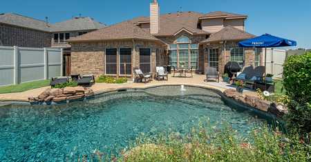 $759,900 - 5Br/4Ba -  for Sale in Villages At Willow Bay Ph Iii, Frisco