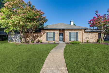 $385,000 - 3Br/2Ba -  for Sale in Fountain Park East Instl I, Allen