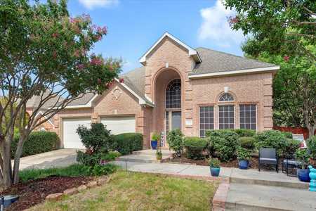 $550,000 - 4Br/3Ba -  for Sale in Stonegate, Mckinney