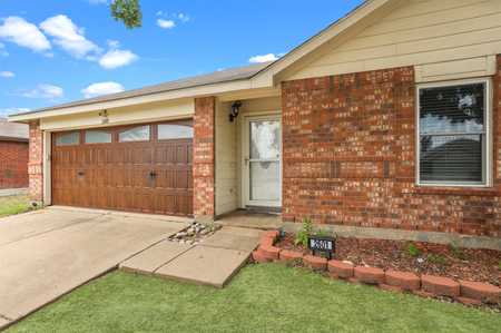 $324,500 - 4Br/2Ba -  for Sale in Tara Farms 4, Anna