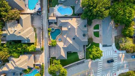 $1,050,000 - 5Br/6Ba -  for Sale in Highlands Of Mckamy V, Dallas