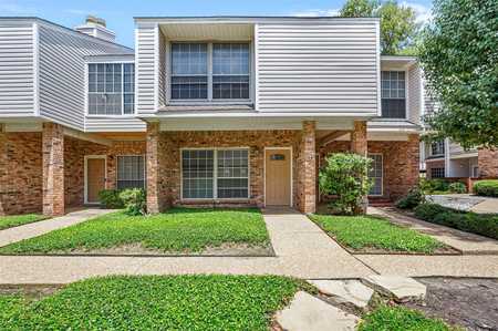 $200,000 - 2Br/3Ba -  for Sale in Richland Park Apt-westchase Condo, Dallas