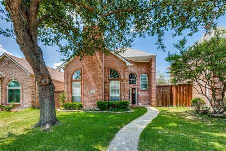 $459,900 - 3Br/3Ba -  for Sale in Trails The, Plano