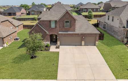 $550,000 - 5Br/3Ba -  for Sale in Woodridge Estates, Oak Point