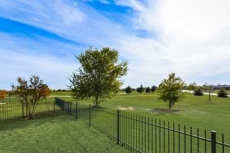 $580,000 - 3Br/2Ba -  for Sale in Frisco Lakes By Del Webb Ph 1b, Frisco