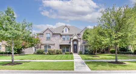 $824,900 - 5Br/4Ba -  for Sale in Village Lakes Ph 1, Frisco