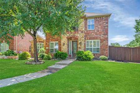 $639,000 - 4Br/4Ba -  for Sale in Heritage Lakes Ph 1 & 3, Frisco