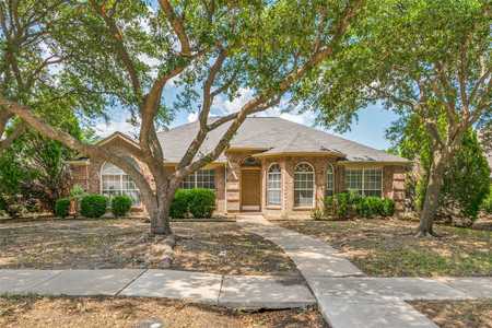 $479,000 - 4Br/2Ba -  for Sale in Lakebrook Farms Ph 5, Frisco