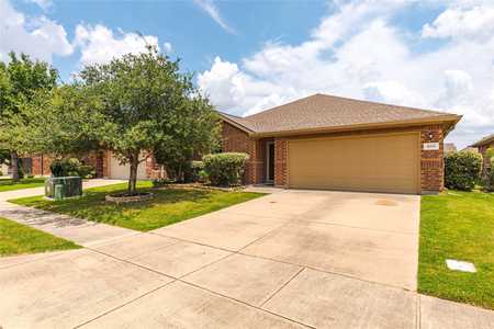 $399,900 - 4Br/2Ba -  for Sale in The Shores At Hidden Cove Phas, Frisco