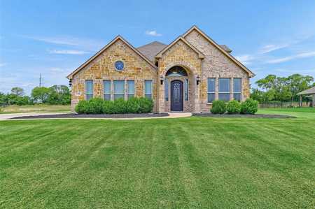 $619,000 - 4Br/3Ba -  for Sale in Hunters Crossing Ph Ii, Van Alstyne