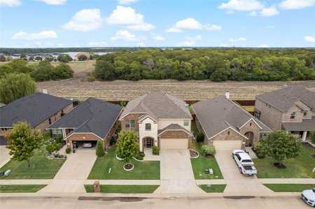 $545,000 - 4Br/3Ba -  for Sale in The Enclave At Hidden Cove Pha, Frisco