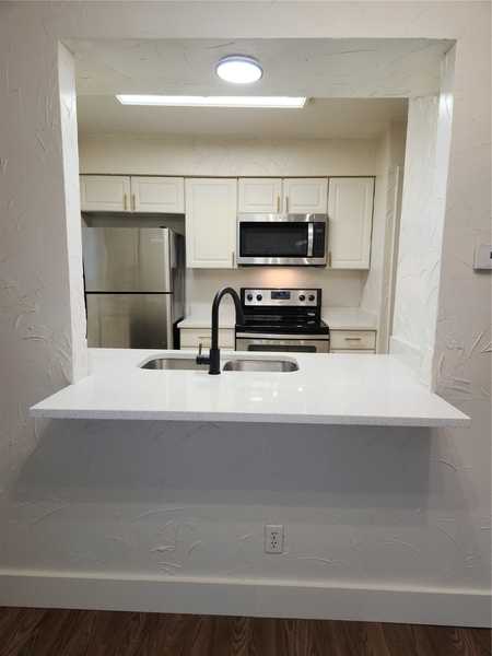 $185,000 - 2Br/2Ba -  for Sale in Skillman Bend Condos, Dallas