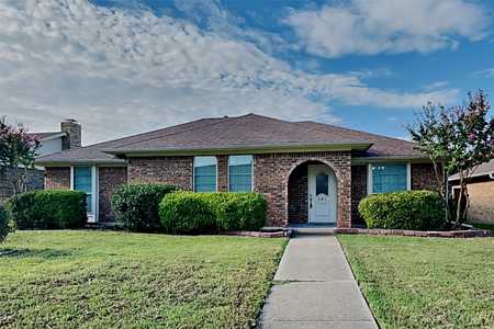 $321,000 - 3Br/2Ba -  for Sale in Westwind Meadows, Wylie