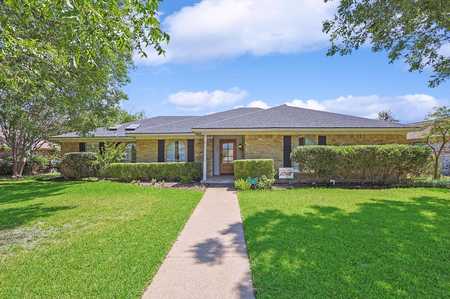 $460,000 - 4Br/2Ba -  for Sale in Meadowcreek Sec 03, Richardson