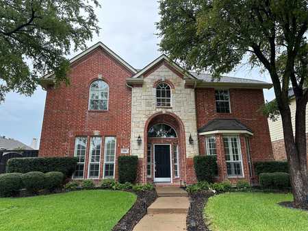 $689,990 - 4Br/3Ba -  for Sale in Spring Ridge Ph Ii, Plano