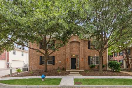 $299,900 - 2Br/2Ba -  for Sale in Pasquinellis Village On The Green, Mckinney