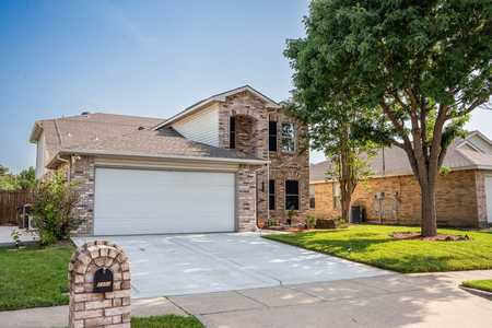 $480,000 - 4Br/3Ba -  for Sale in The Villages Of Woodlake Ph 3a, Little Elm