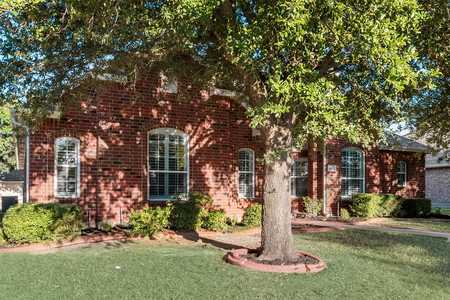 $565,400 - 4Br/3Ba -  for Sale in Lost Creek Ranch Ph 2a, Allen