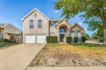 $549,000 - 6Br/3Ba -  for Sale in Thunderbird Estates, Plano