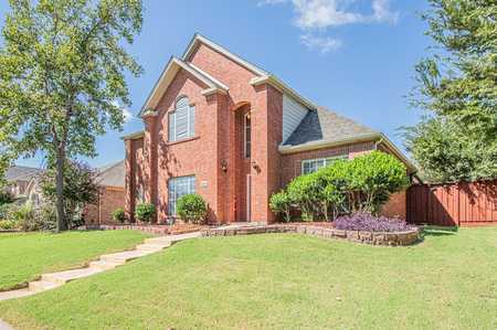 $589,900 - 5Br/3Ba -  for Sale in Villages Of Russell Creek #1, Plano