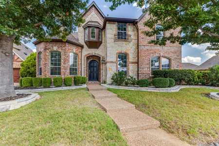 $850,000 - 4Br/4Ba -  for Sale in Westfalls Village Ph 3, Frisco