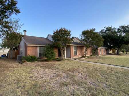 $330,000 - 3Br/2Ba -  for Sale in Oak Hill, Allen