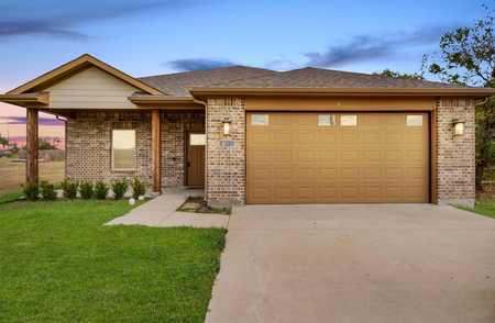 $300,000 - 3Br/2Ba -  for Sale in Weatherford 3rd, Ferris