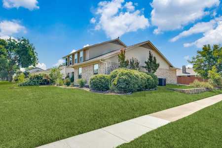 $509,000 - 4Br/3Ba -  for Sale in 544 Place Sec One, Plano