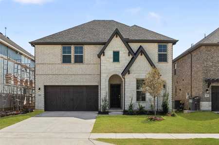 $644,990 - 4Br/3Ba -  for Sale in Valencia On The Lake, Little Elm