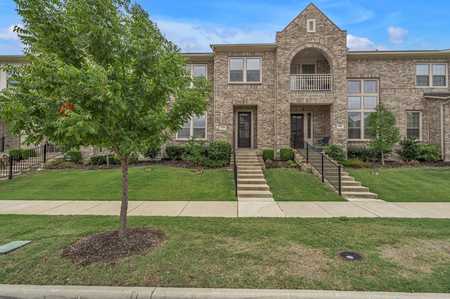 $499,900 - 3Br/3Ba -  for Sale in Frisco Spgs, Frisco