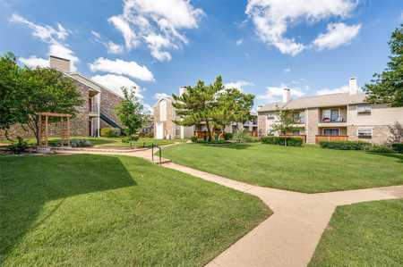 $179,900 - 1Br/2Ba -  for Sale in Parkway Lane Ph I, Dallas