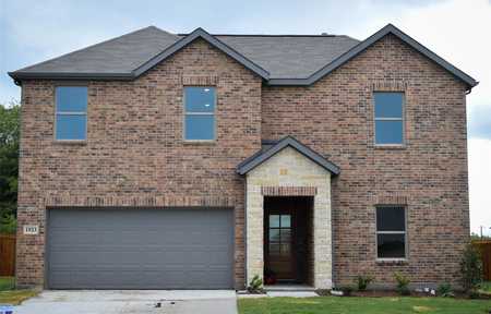 $399,210 - 4Br/3Ba -  for Sale in Rolling Ridge, Van Alstyne