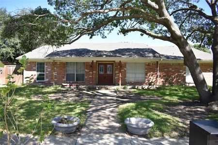 $395,000 - 3Br/3Ba -  for Sale in Dallas North Estates 14th Instl, Plano